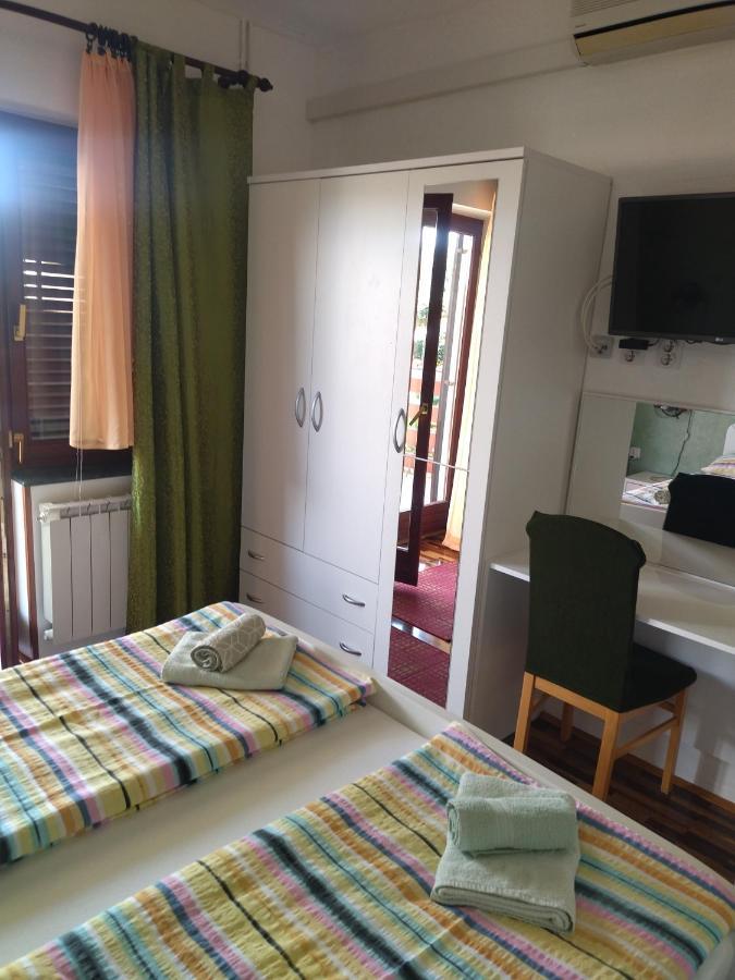 Zelena Oaza Apartment Novigrad  Bagian luar foto