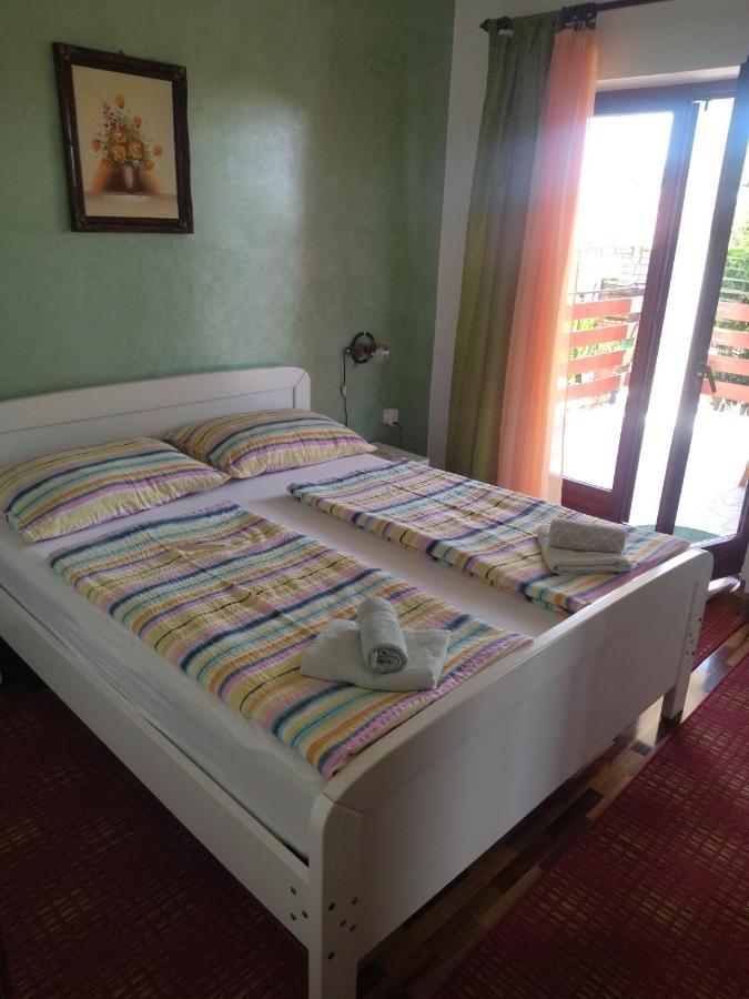 Zelena Oaza Apartment Novigrad  Bagian luar foto