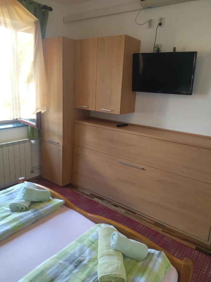 Zelena Oaza Apartment Novigrad  Bagian luar foto