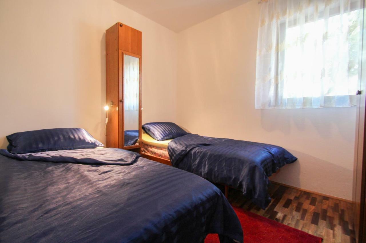 Zelena Oaza Apartment Novigrad  Bagian luar foto